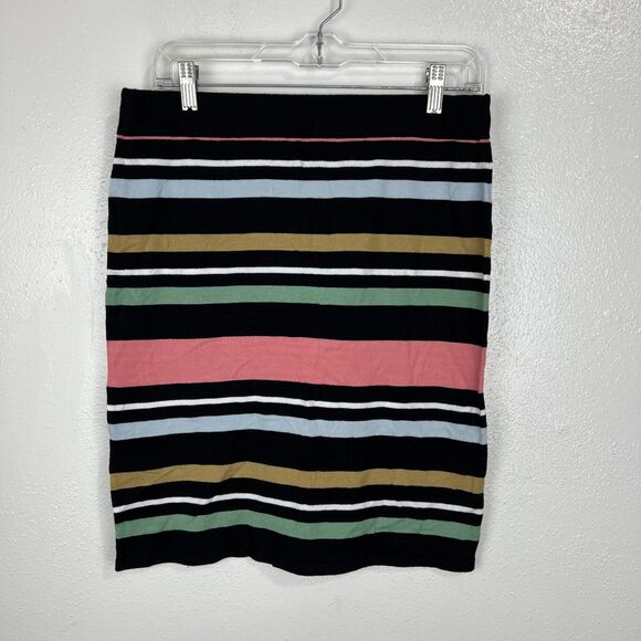 BCBGeneration Skirt Set Women Large Black Pink Striped Sweater Mini Casual - Picture 11 of 16